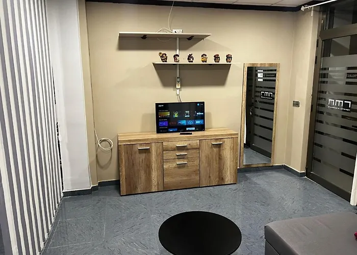 Rmn Tourist 아파트